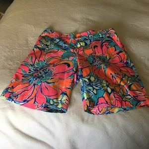 Never worn. Lilly Pulitzer Bermuda shorts.